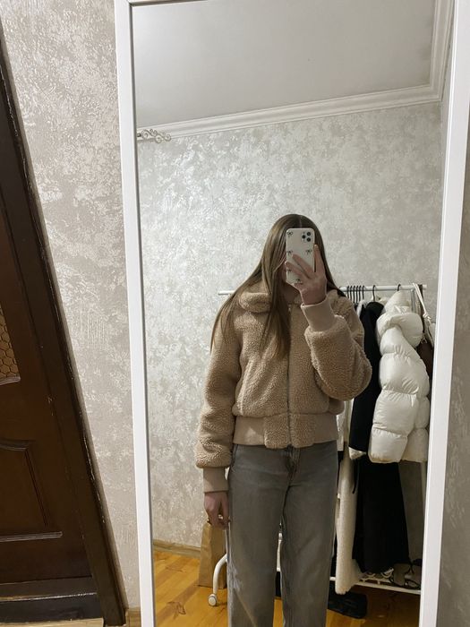 Рожева куртка-шуба,розмір s-m