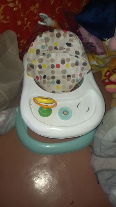 Продам  детские ходунки