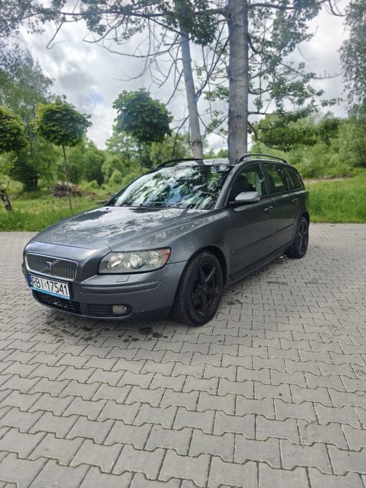 Volvo v50 2.0D 136km 2004r Nowe OC.