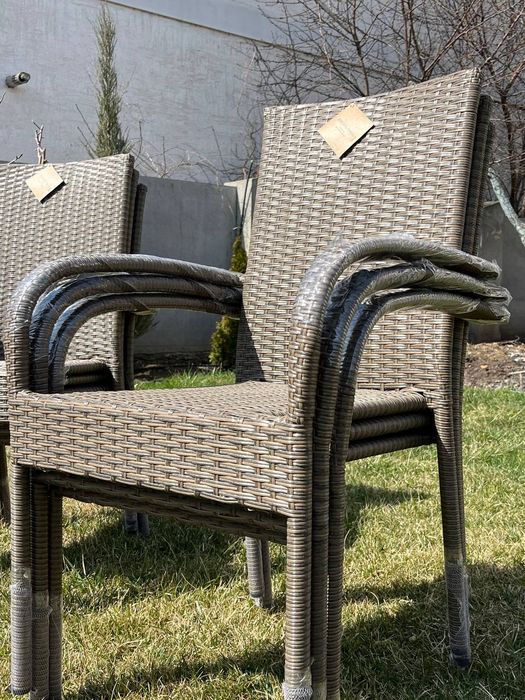 Стілець садовий з штучного ротангу (Петан)