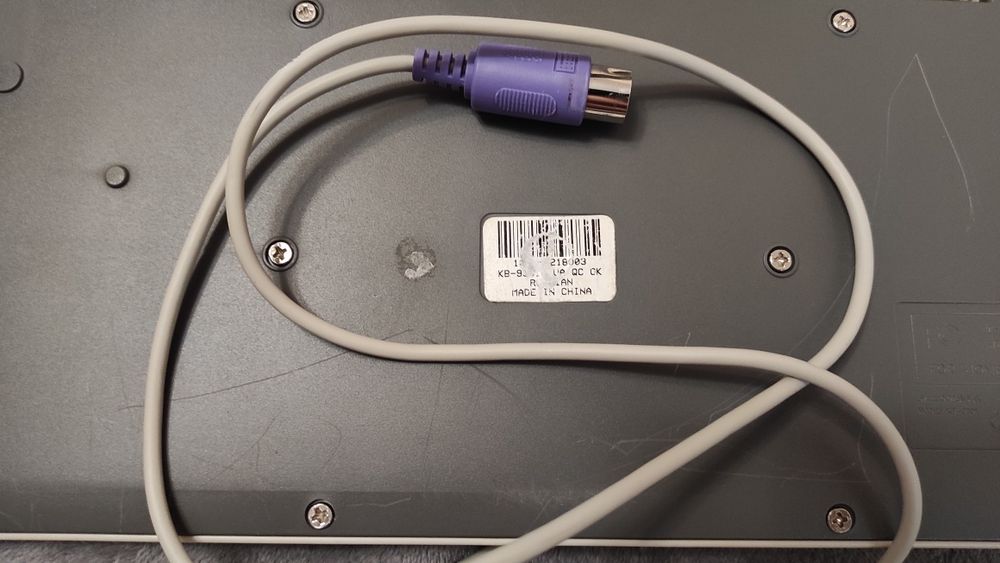 Клавіатура комп'ютерна,. Роз'єм - USB, PS/2, DIN.