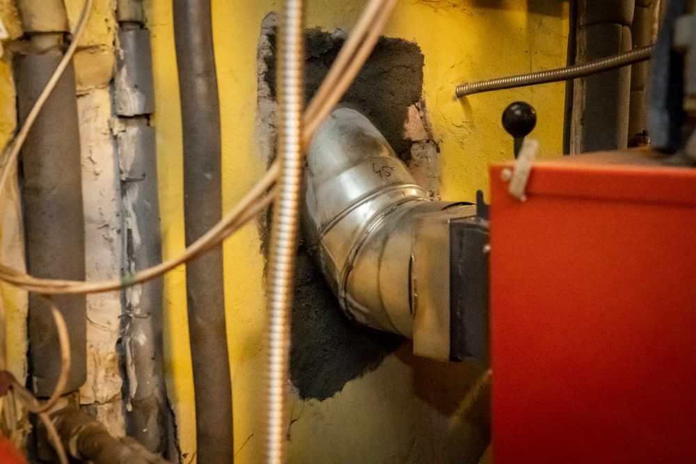 Montaż wkładów kominowych Frezowanie rozwiercanie kominów Remont