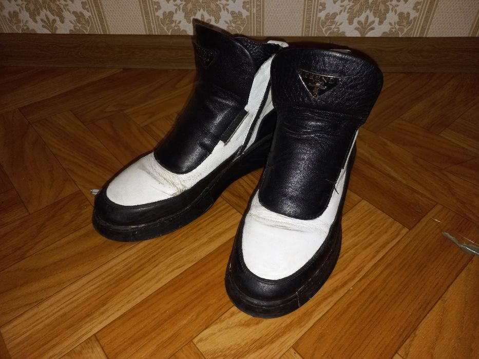 Продам осенюю-весенюю кожаную обувь
