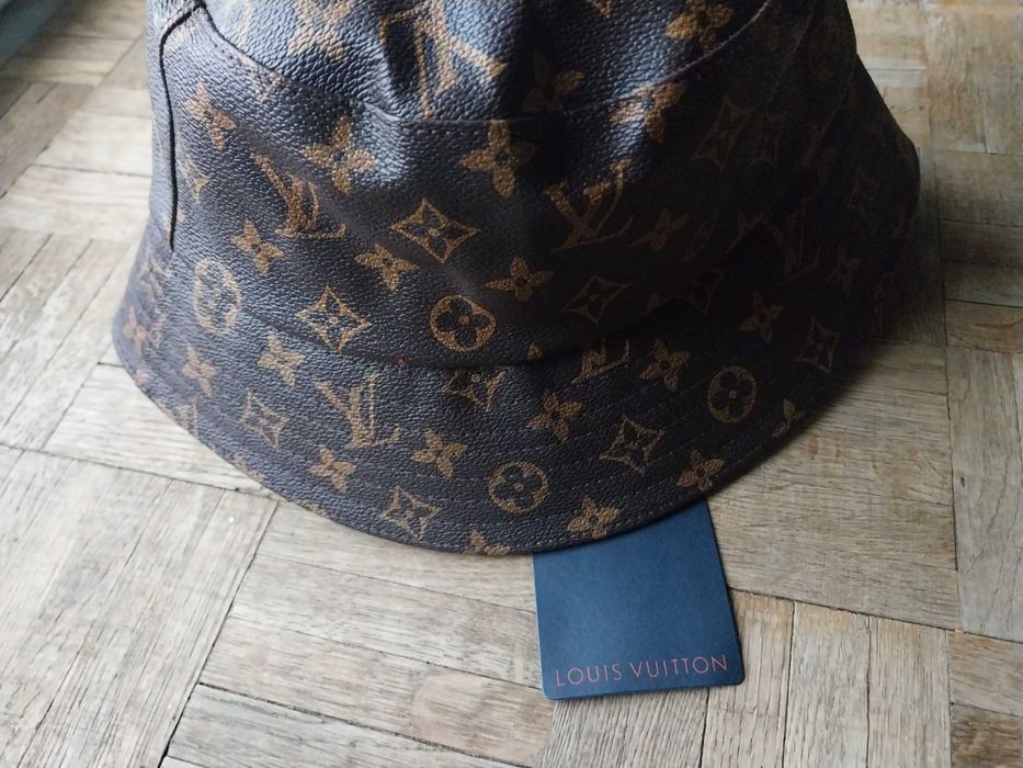 Louis Vuitton czapka rybaczka