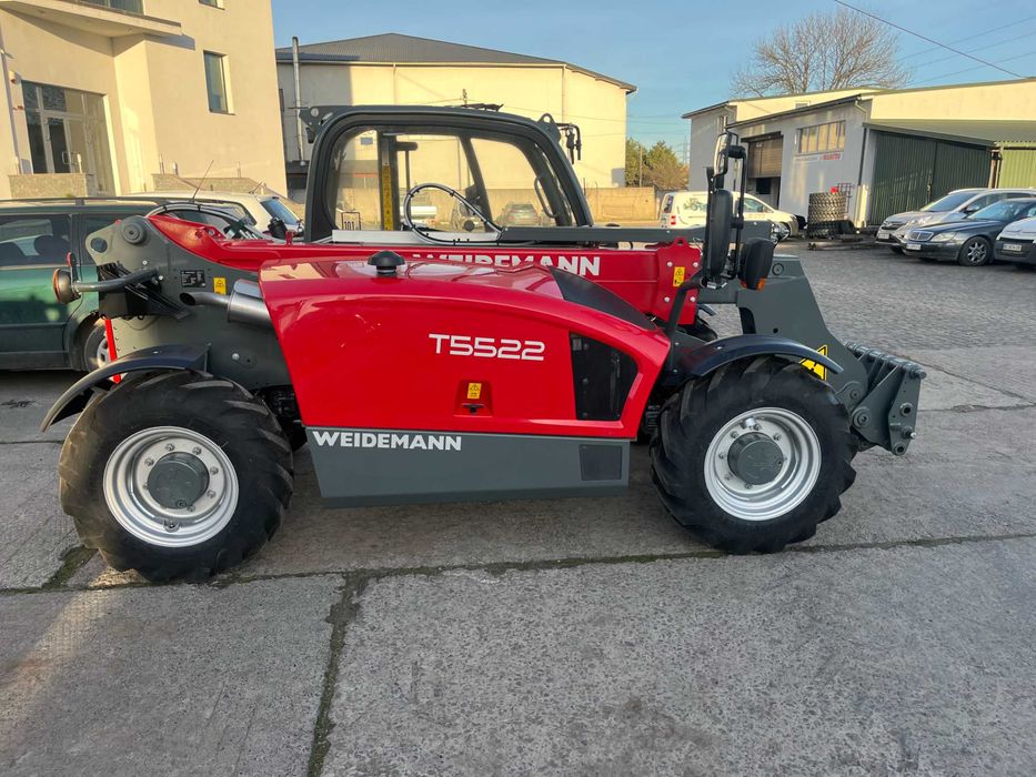 Новий телескопічний погрузчик Weidemann T5522 (Manitou 625, JCB 527)
