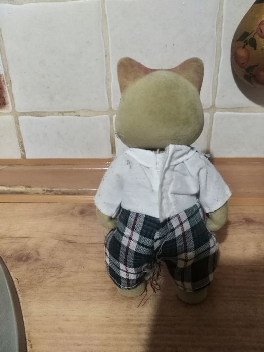 Зверёк из пластика бархатистого