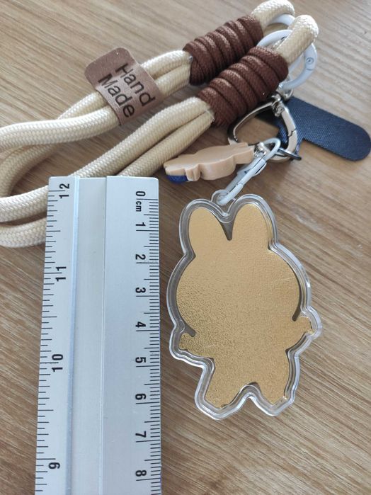 Breloki do komórki Labubu