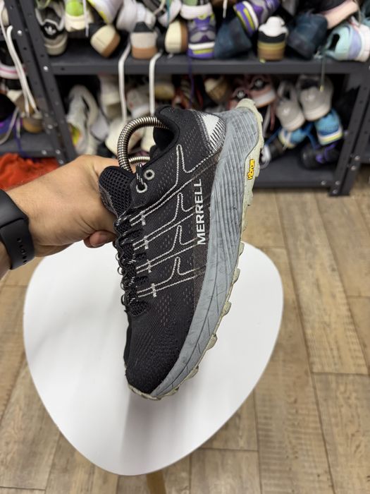 Оригінальні кросівки Merrell Moab Flight Vibram