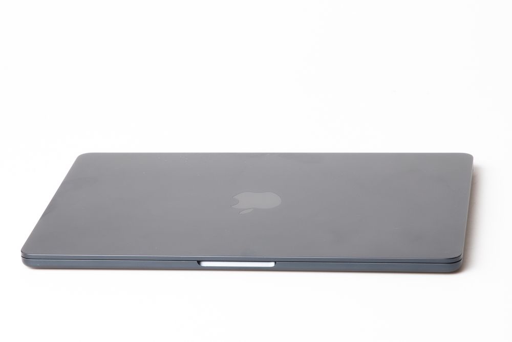 Apple MacBook Air M2 8GB/512GB midnight bateria 99%