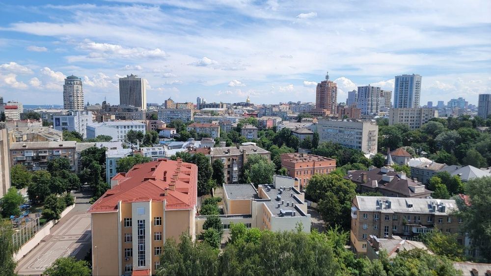 Унікальна пропозиція 3к-студіо 106м2 в ЖК Дипломат, вул Гоголівська,