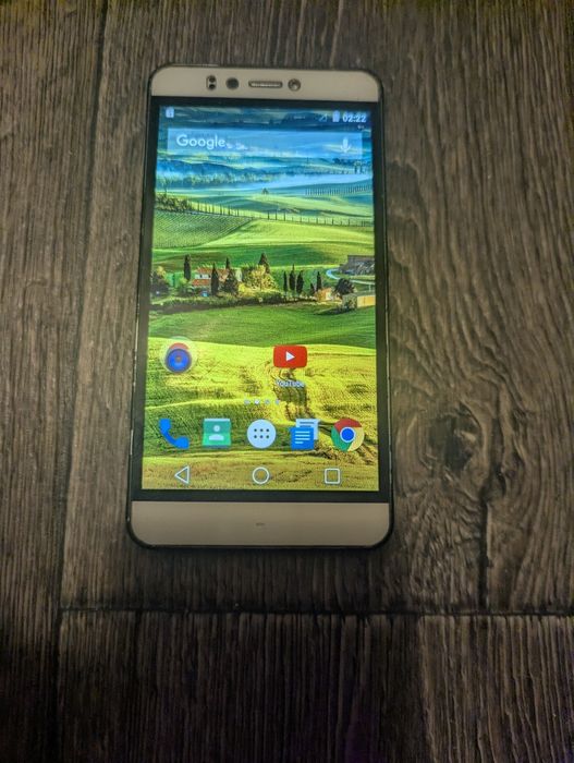 Телефон мобільний