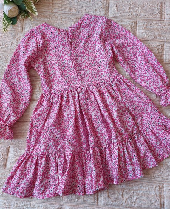 Дитяча гарна сукня