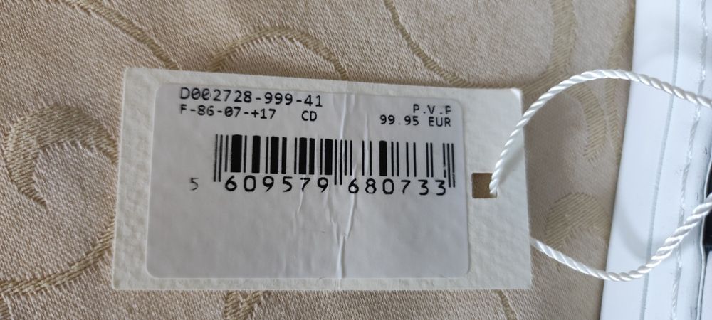 Sneakers Decenio em pele novas! T:41