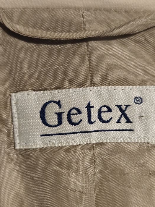 Elegancki krótki  trencz damski Getex