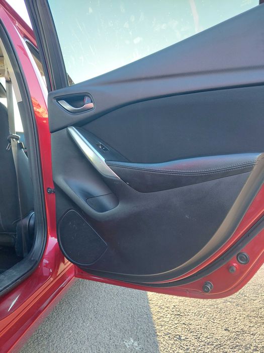 Mazda 6 2013 • 2.0 • Автомат • 188тис