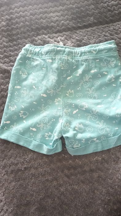 Ciuchy na lato chłopięce