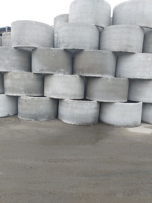 Бетонные кольца купить. Бетонные кольца для канализаци.