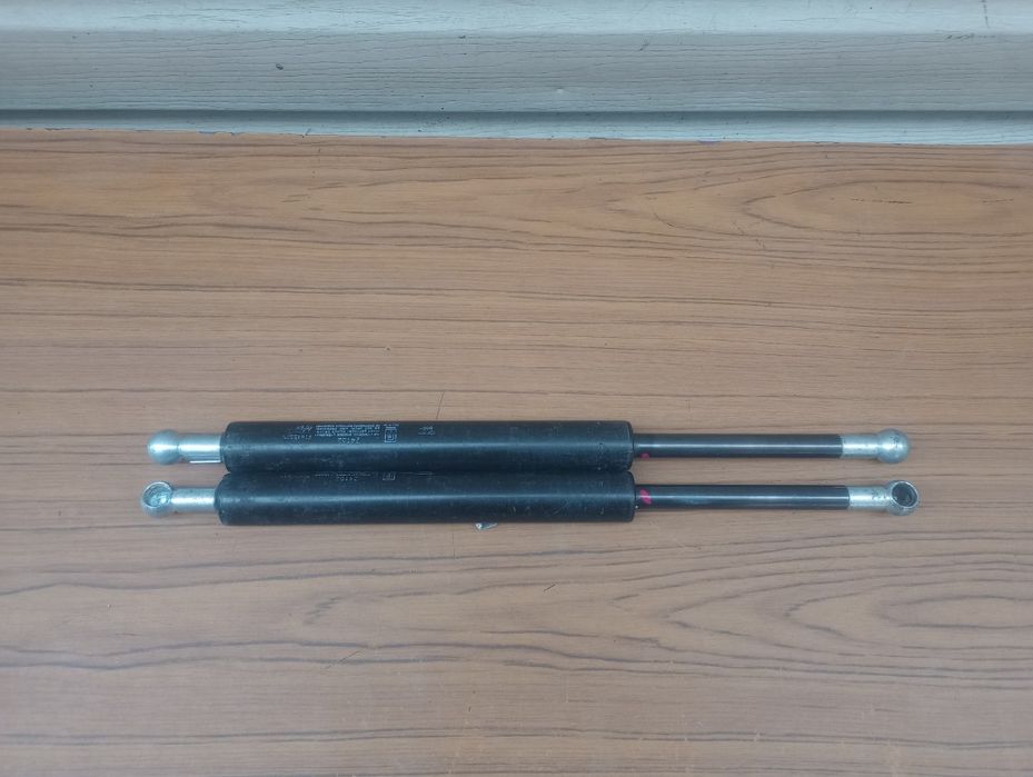 Амортизатори багажника капота Газові упори