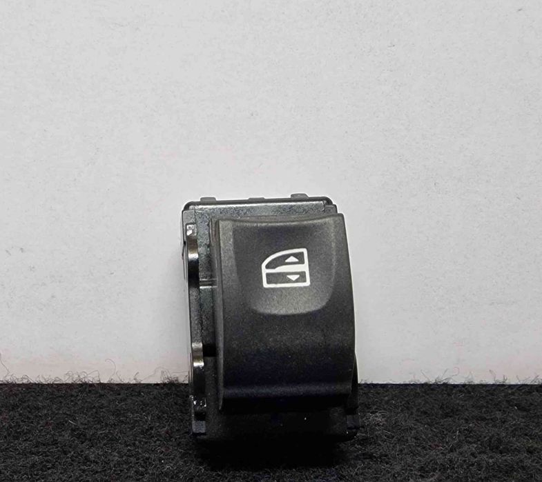 Comando / Botão / Interruptor Vidros Trás Direito 254214896R - RENAULT MEGANE IV Hatchback