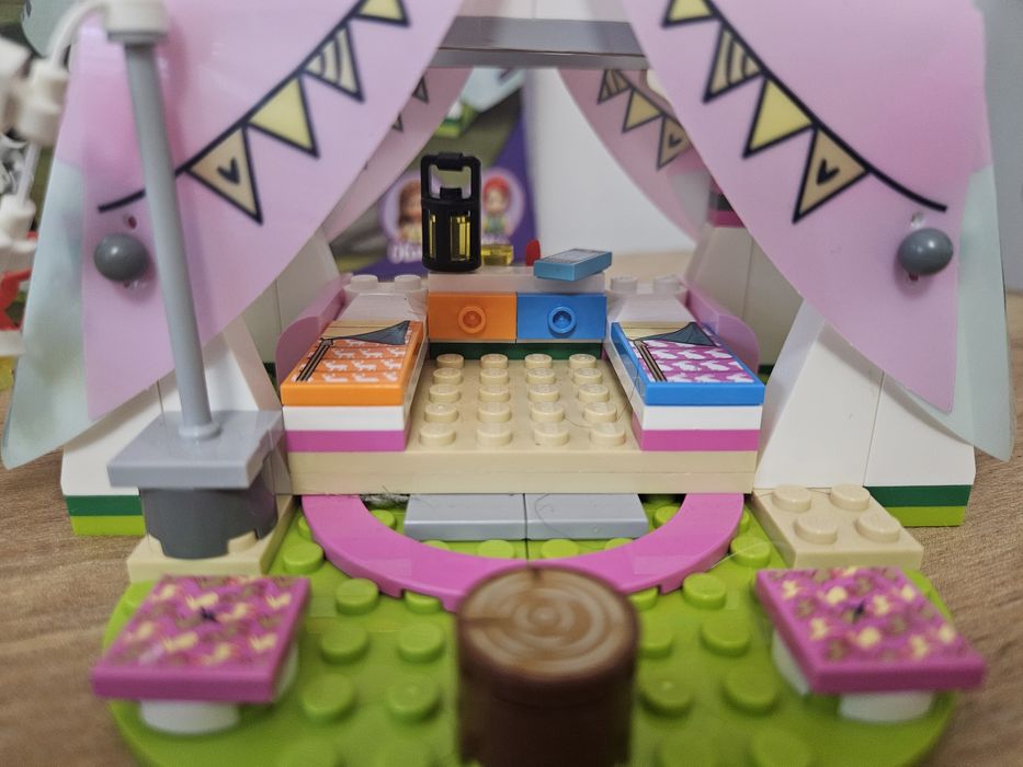 Lego Friends 41392 luksusowy kemping namiot biwak gratis 30403