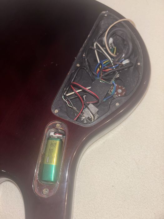gitara Bassowa ibanez