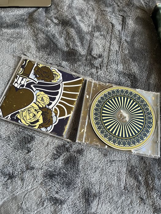 CD dos Bon Jovi.