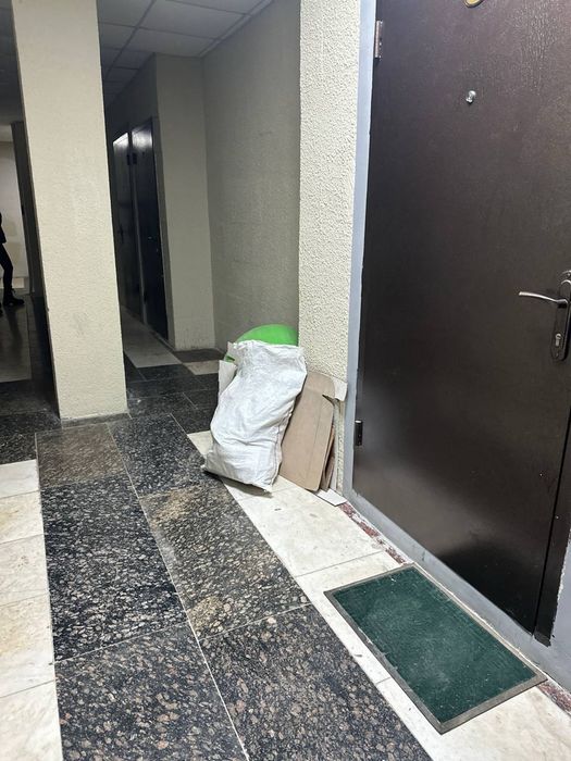 Сдам 1 к квартиру под Склад Вещи.Власник!