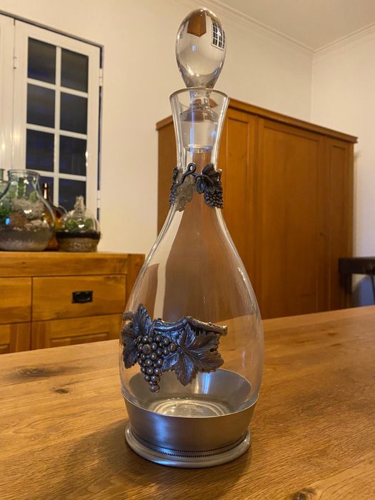 2 jarras de vinho / 2 copos e decantador