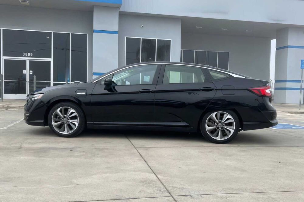 Honda Clarity      2020