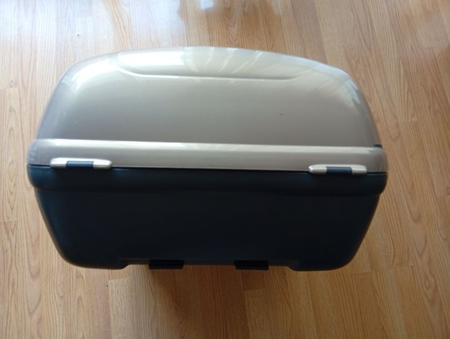 Top Case Givi Simply Monolock