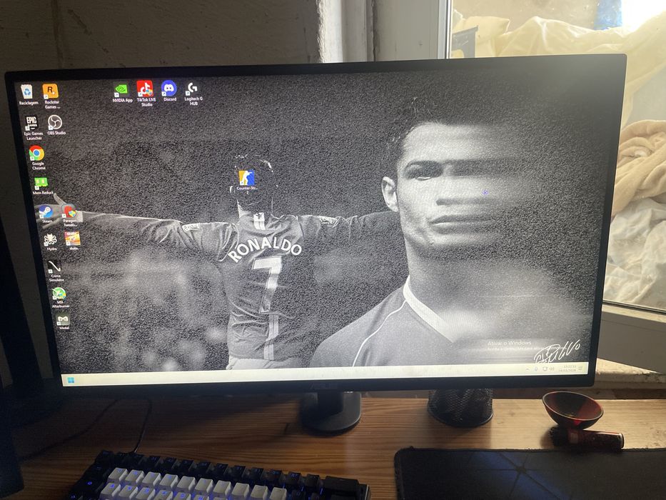 Setup completo com 2 monitores 240/280
