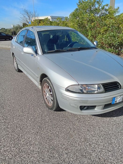 . Mitsubishi carisma  1350€