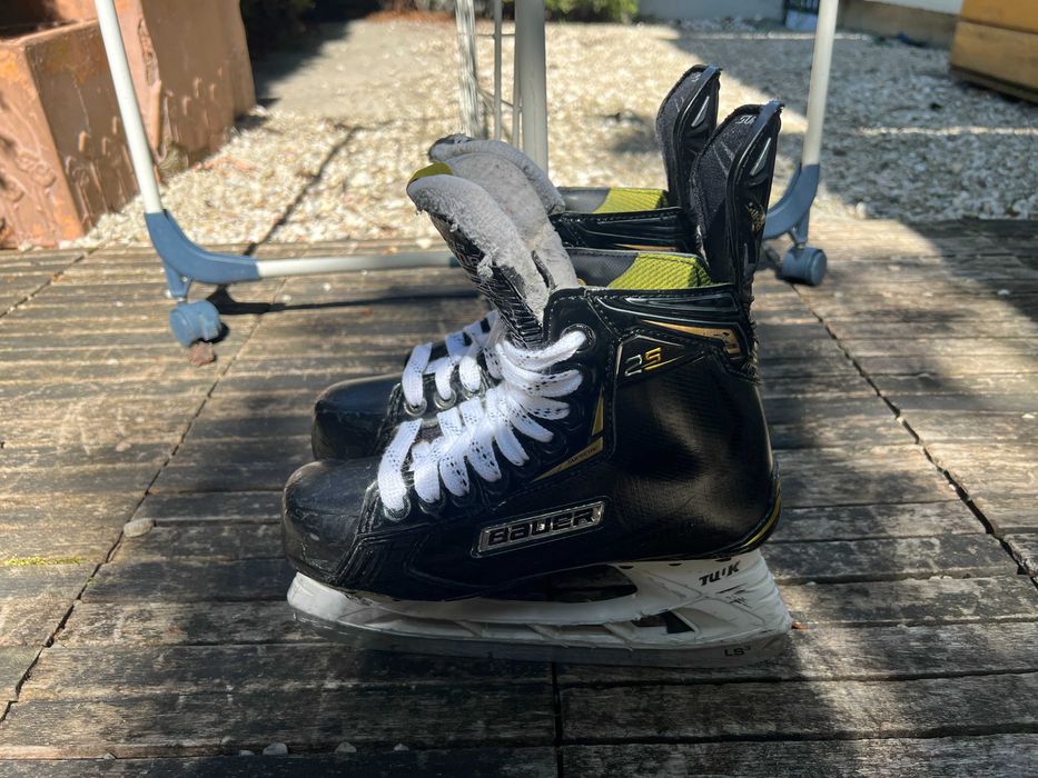 Łyżwy hokejowe Bauer Supreme 2S 6D 40,5 EUR