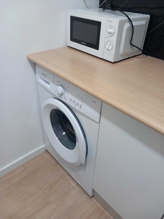 Aluga-se Estudio T0 Amora junto da estação Fertagus