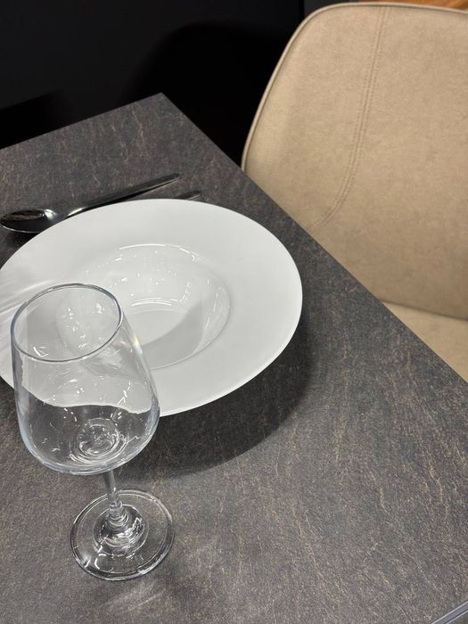 Rozkładany stół z laminatu EGGER 70*110/+47