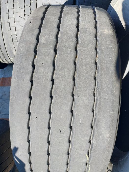 385/55/22,5 1,2,sztuki naczepa pòł mega goodyear fuelmax T 10mm 19 rok