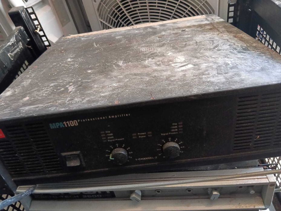 Sistema de som profissional Bose  com 2 subwoffers usado