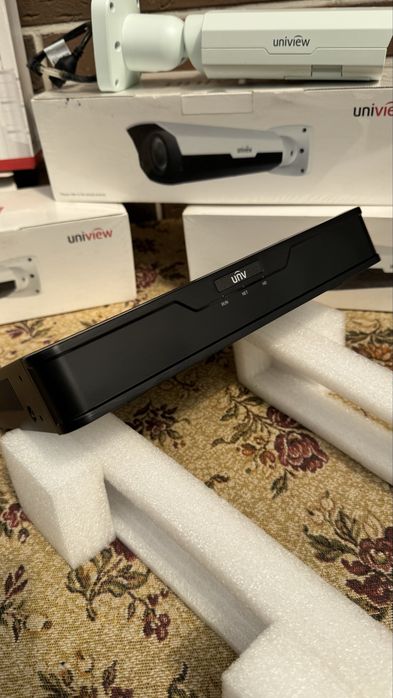 Комплект IP видеонаблюдения UniView. 4 камеры.