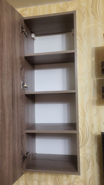 Продам стінку                 .