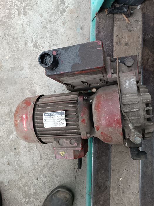 Гидро станция от стола