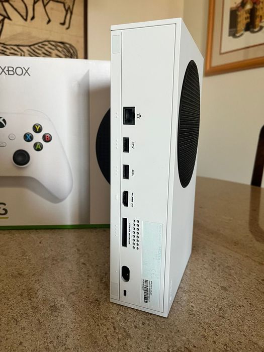 Xbox Series S (512GB) — Excelente Estado + Caixa Original