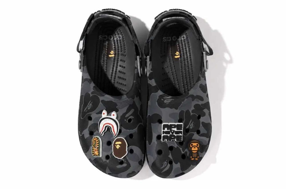 Крокси Бейп, BAPE® X-CROCS - CLOG, унісекс(36-37, 38-39, 39-40, 40, 41, 42, 43, 44, 45) у рожевому, синьому, зеленому, чорному кольорі.