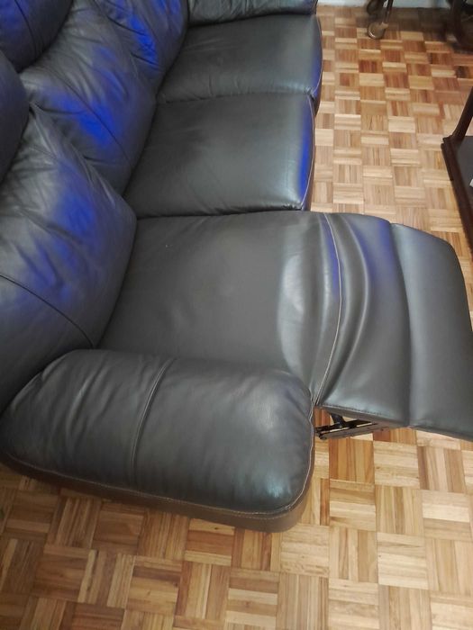 Sofa 3 modulos em pele castanho