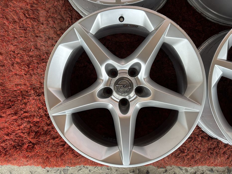 Original Opel Astra Vectra a b c Zafira Omega Jeep Compass R18 5x110