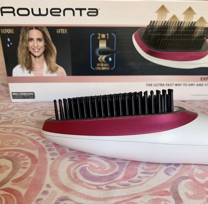ROWENTA Escova alisadora