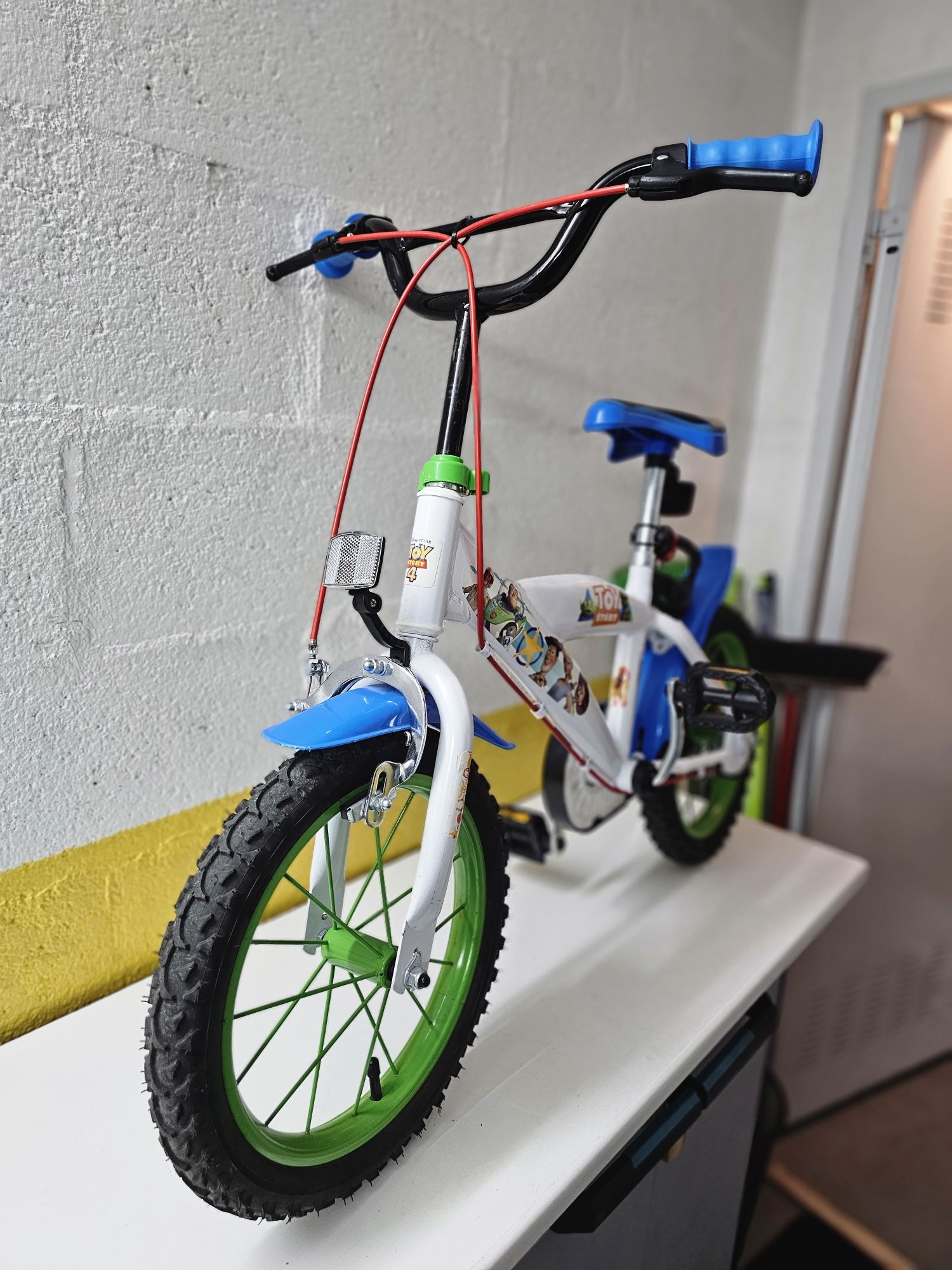 Bicicleta toy story 14 new arrivals