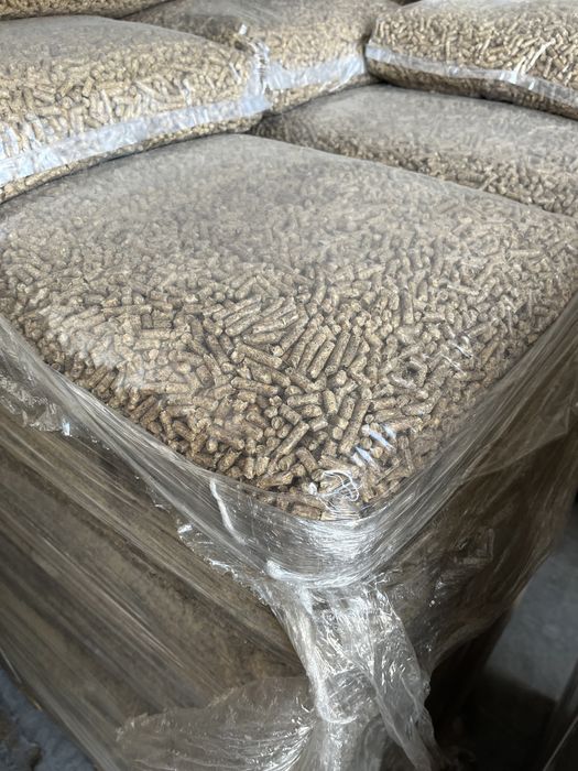 Пеллети  6мм. Київ Доставка брикет Дуб Киев Євро якості!