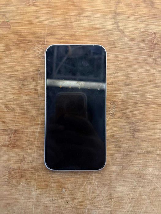 Iphone 13 *excelente estado*