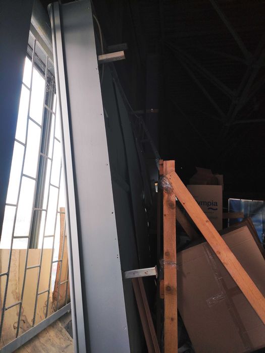 Продам рекламный щит с подсветкой