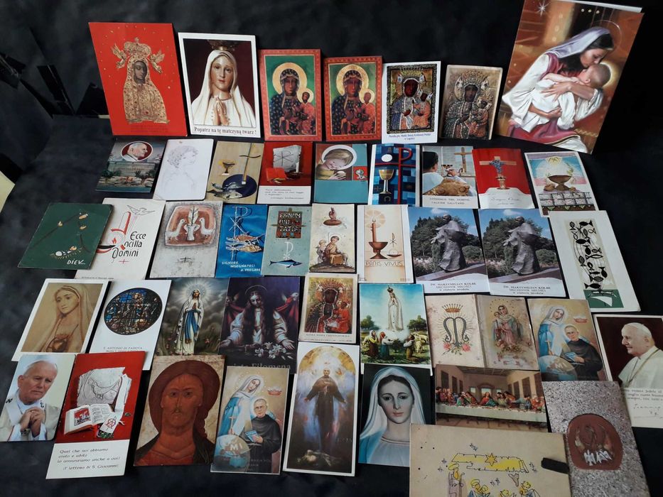 Zestaw starych obrazków dewocjonalia.